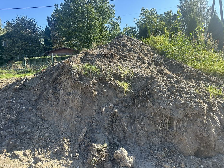 Ziemia za darmo – ok. 50 m³ (kilka wywrotek, dojazd asfalt)