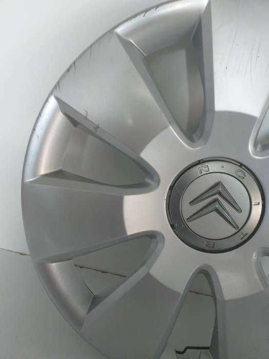 Kołpak Citroen Berlingo itp. 15'