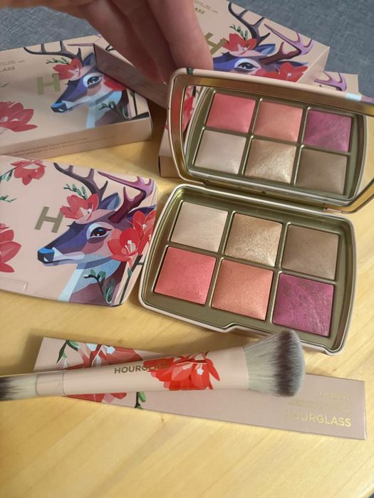 Палетка hourglass Аурглас Олень deer 01 02