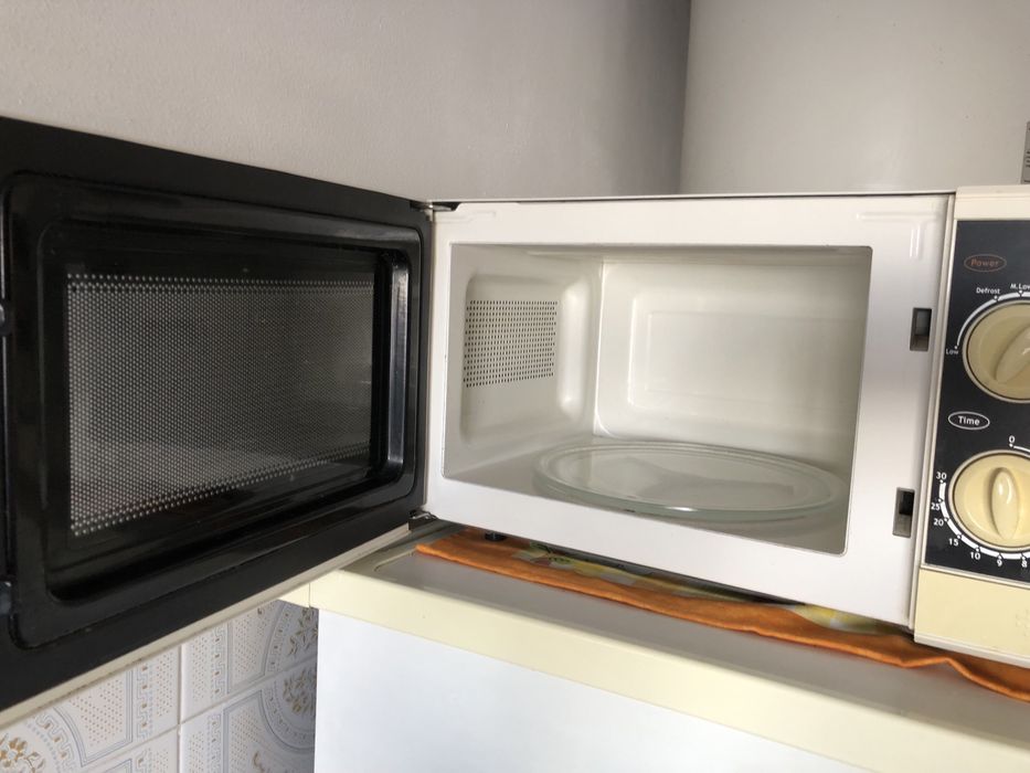 Microondas usado em bom estado