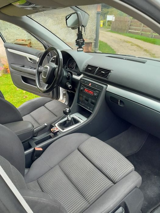 Audi A4 b7 2.0benzyna/gaz 2004r
