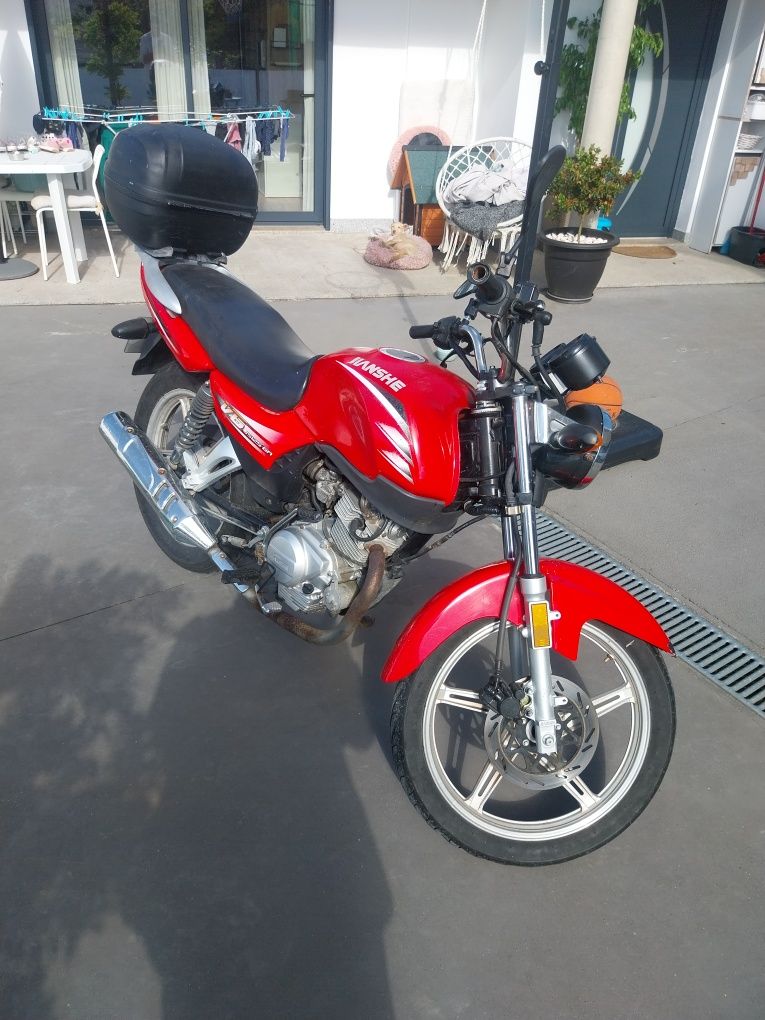 Moto jianshi 125
