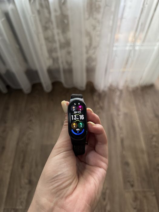 Оригіналий фітнес браслет Xiaomi Mi Band 8