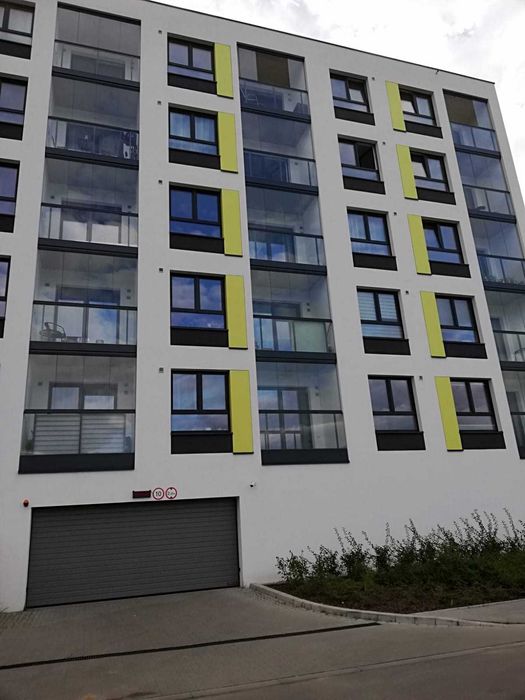 Kawalerka z miejscem garażowym - najem okazjonalny, Tarchomin