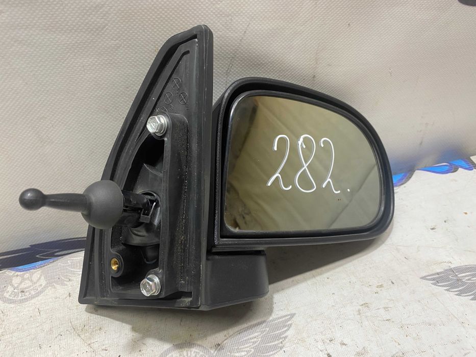 боковое зеркало на Hyundai Atos