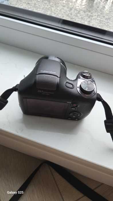 Sony DSC-H300 aparat