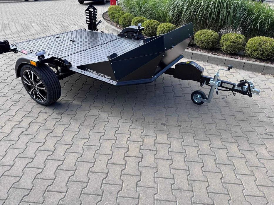 Lorries MT2 Black Edition Przyczepa na dwa motocykle Dostępne od ręki