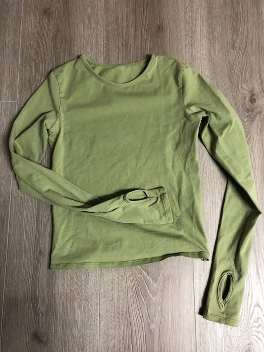 лонгслів стан 10/10  оливковий колір