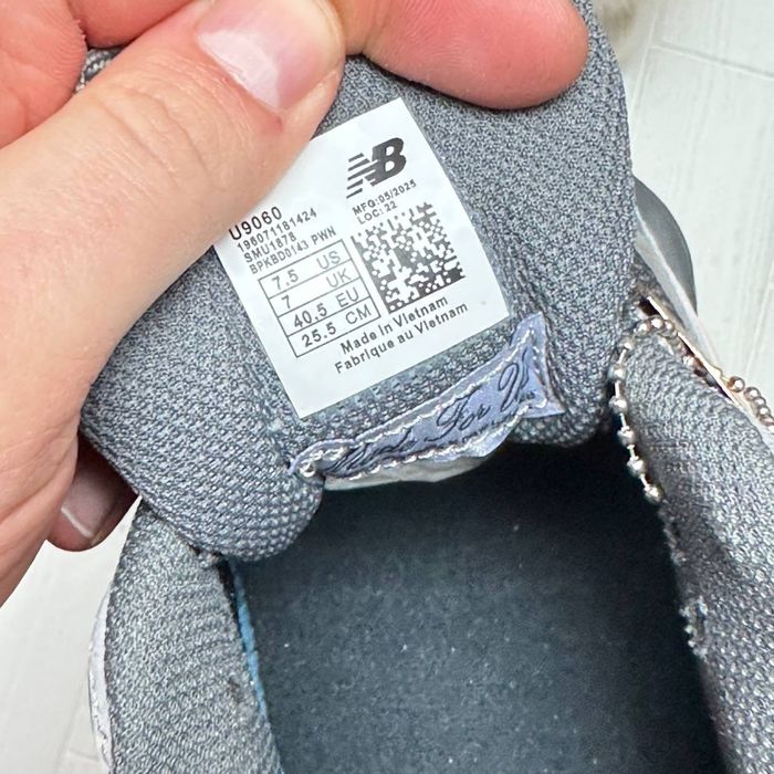 Кросівки new balance 9060