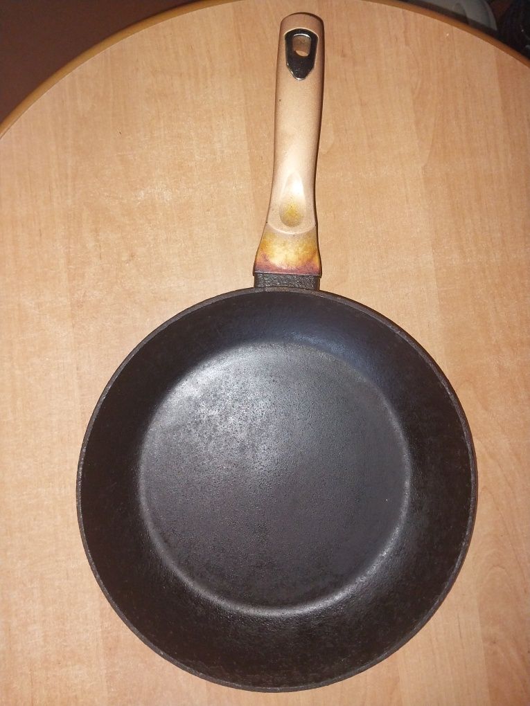 Продам сковородку