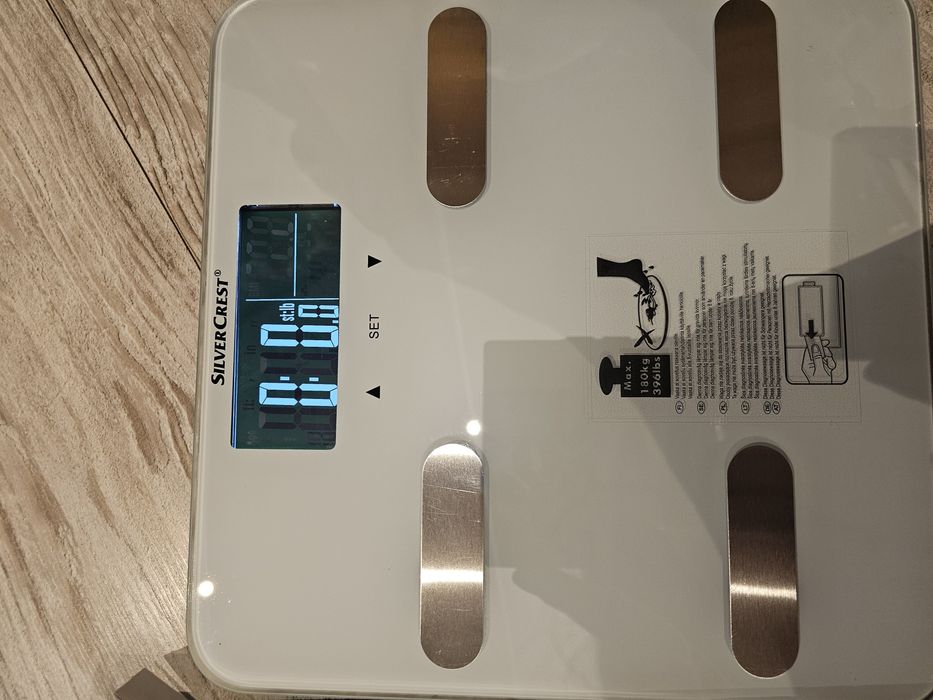 Waga łazienkowa Waga elektryczna SilverCrest SPWD 180 waga diagnostyka