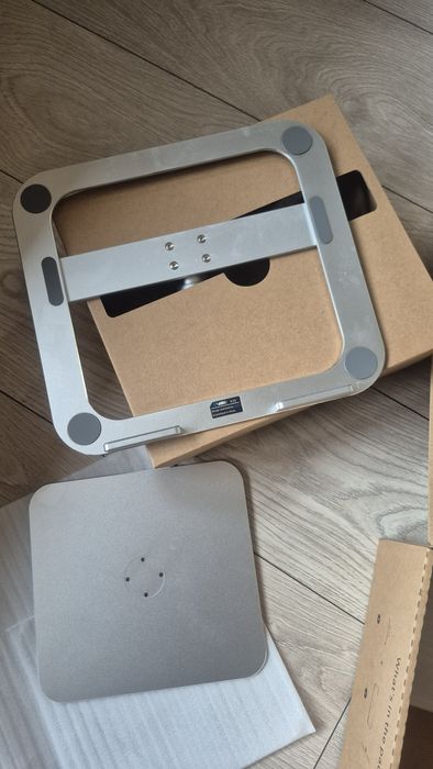 Stojak  podstawka pod laptopa regul9wana aluminiowa