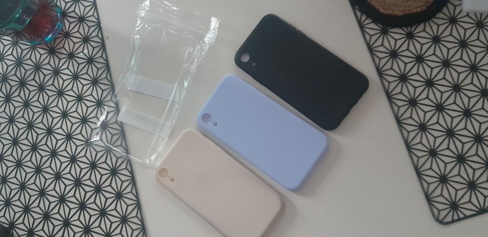 Nowe  etui  na telefon  iphone XR