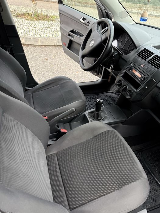 Vw polo 1.2 com A/C Bom estado geral