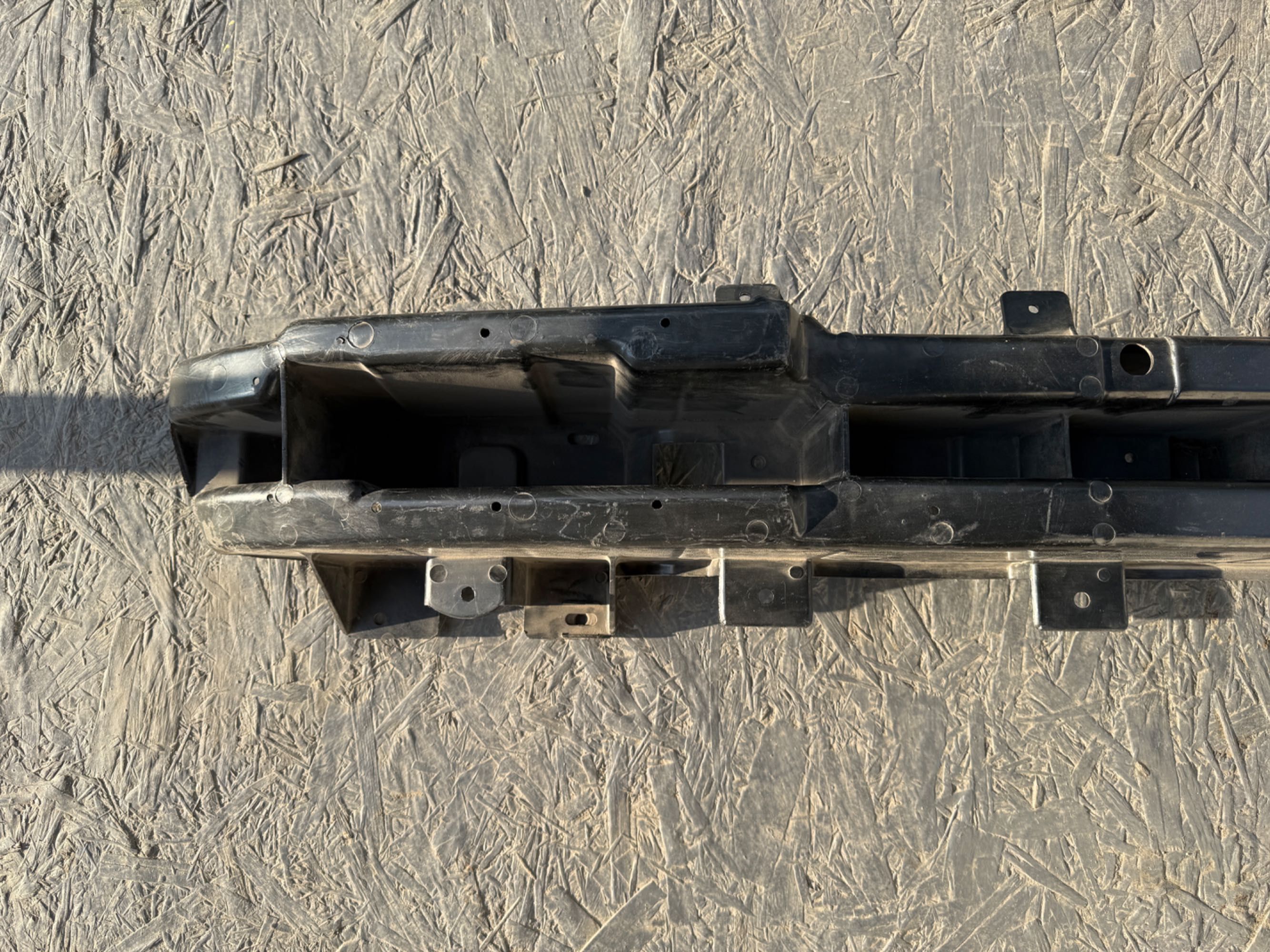 Усилитель заднего бампера DAEWOO ESPERO S6730001