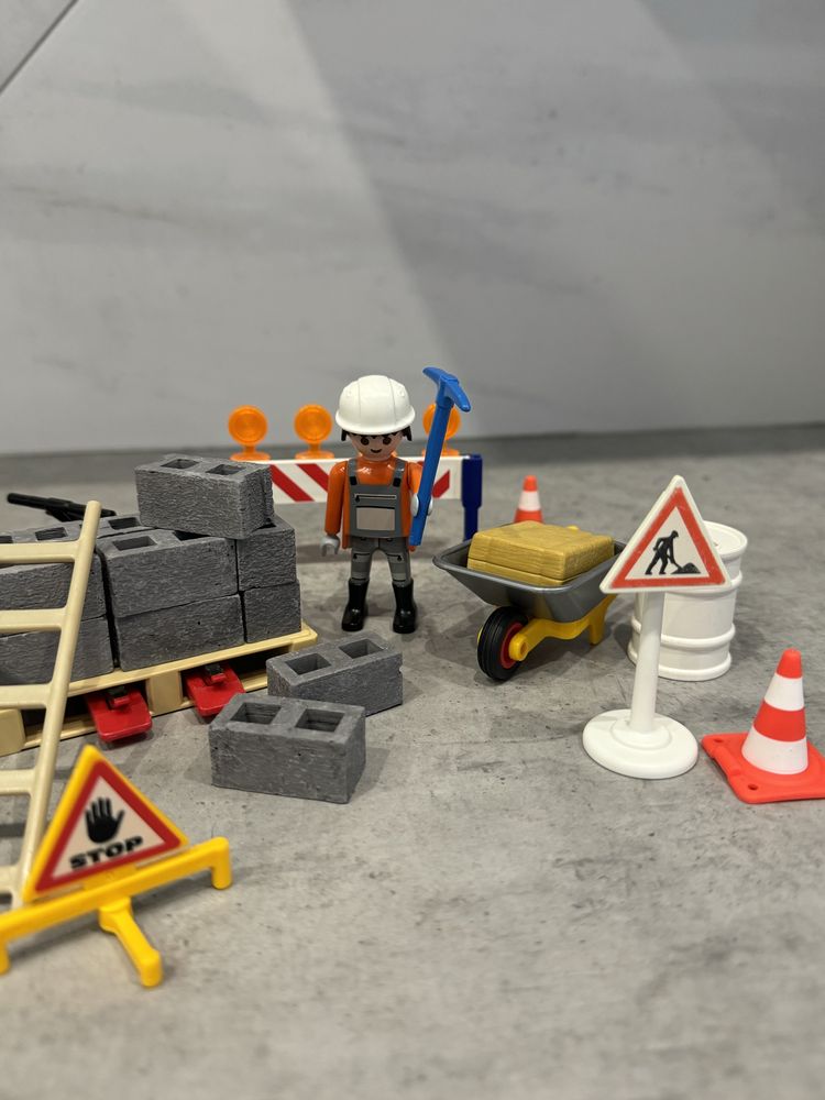 Дитячий набір playmobil ремонт будівництво стройка бетонні блоки