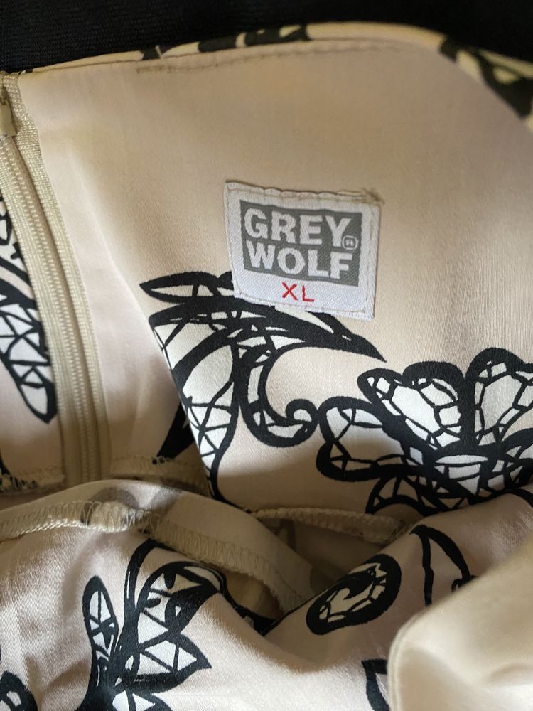 Sukienka Grey Wolf rozm.XL