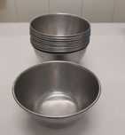 Tigelas usadas em inox