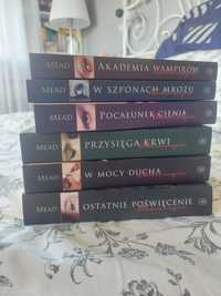 Seria Akademia Wampirów pierwsze wydanie komplet Richelle Mead