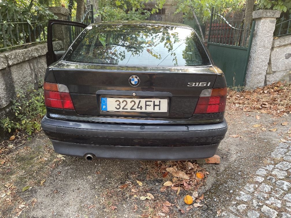 Bmw e36 compact  316i