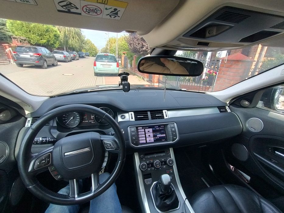 Land Rover Rang Rover Evogue 
200000 km.
Ubezpieczenia do 03.04.2026
P