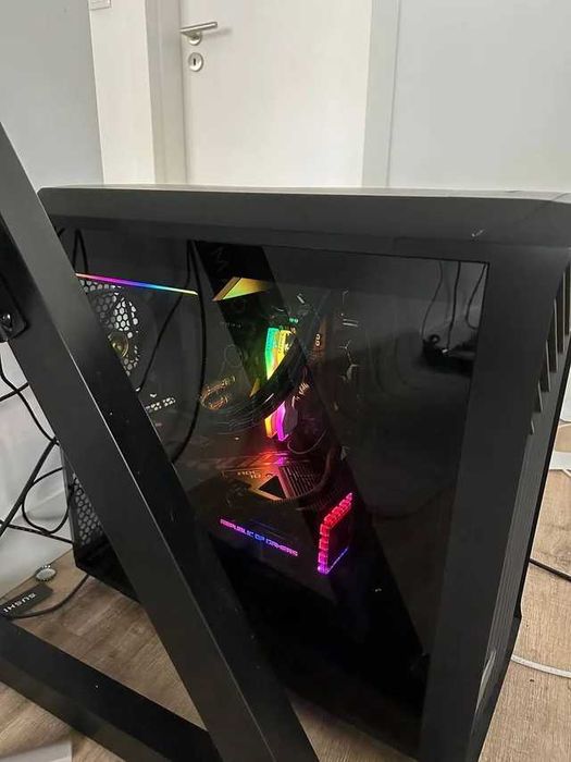 7800x3D, 4070TI, 7200Mhz 32gb DDR5, 1tb m.2 ssd