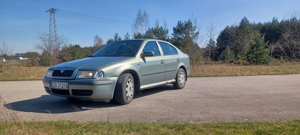 Sprzedam niezniszczalną Skodę Octavię