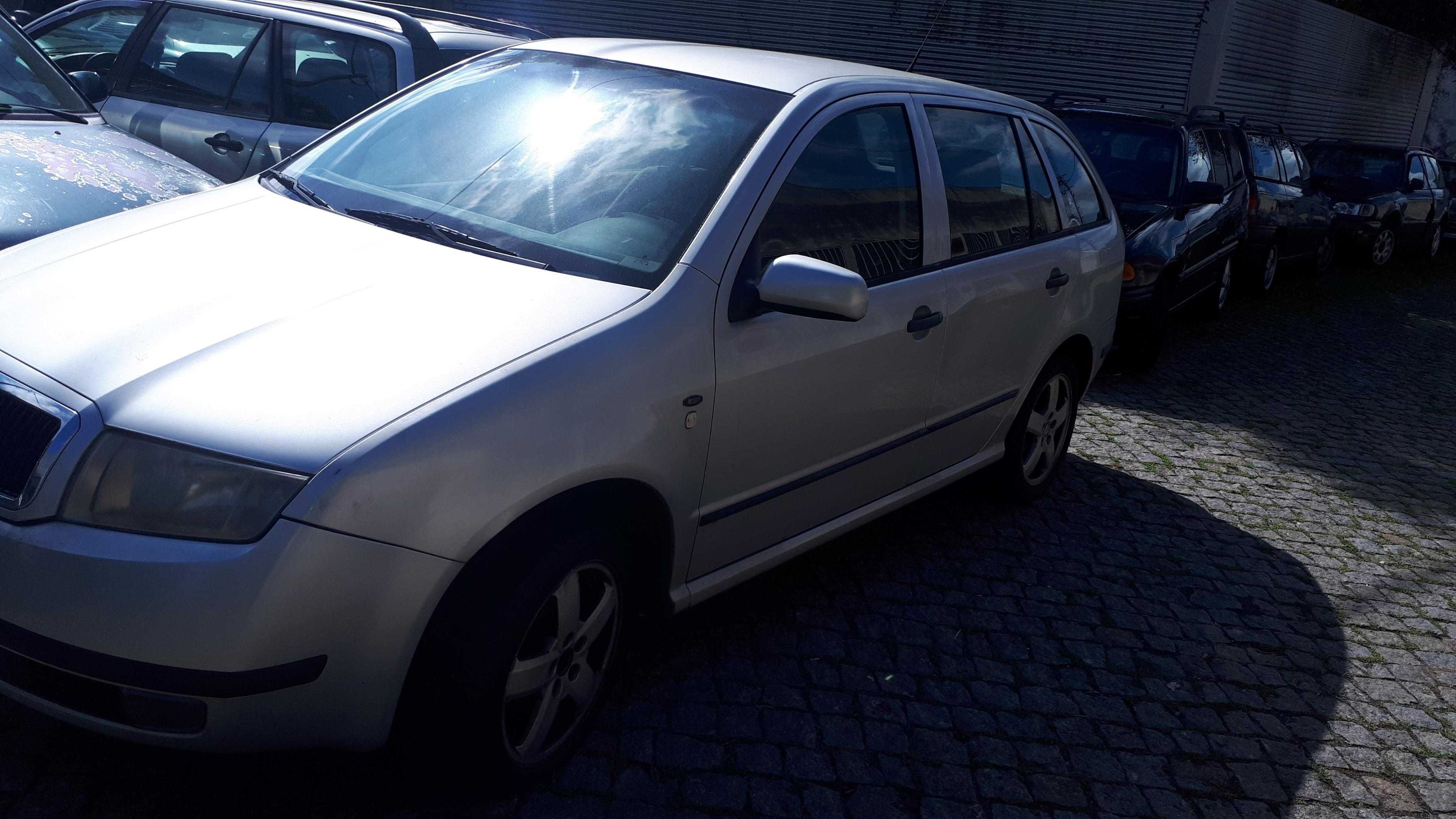 SKODA Fabia I Combi (6Y5) 1.4 16V Gasolina (100 cv, do ano 2001)