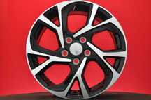 FELGI R17 5x114,3 Toyota Auris Avensis 3 Camry C-hr Corolla Cross XG10