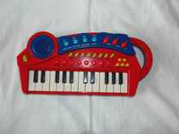 детское игрушечное пианино