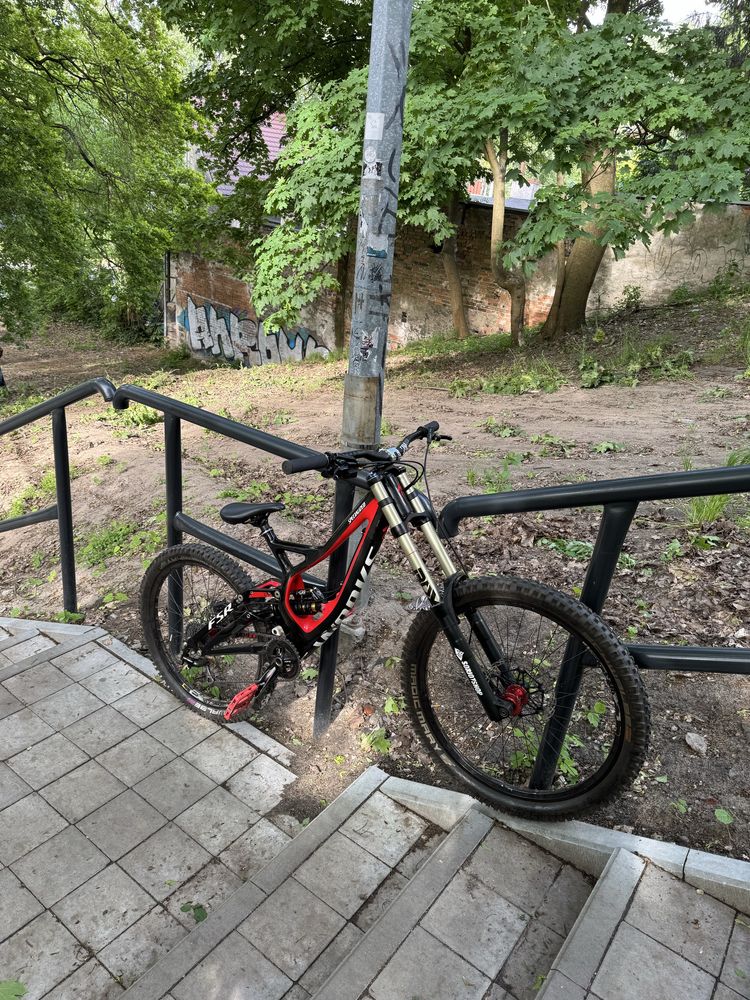 Specialized demo 8 s-works