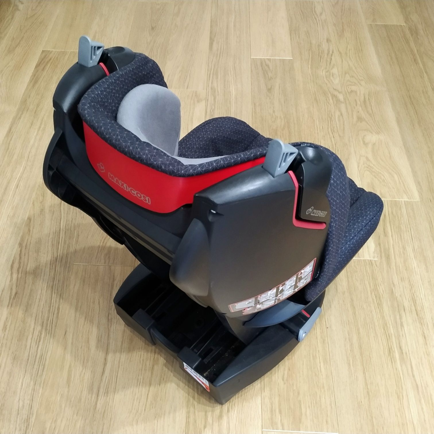 Fotelik samochodowy Maxi Cosi 9-18kg