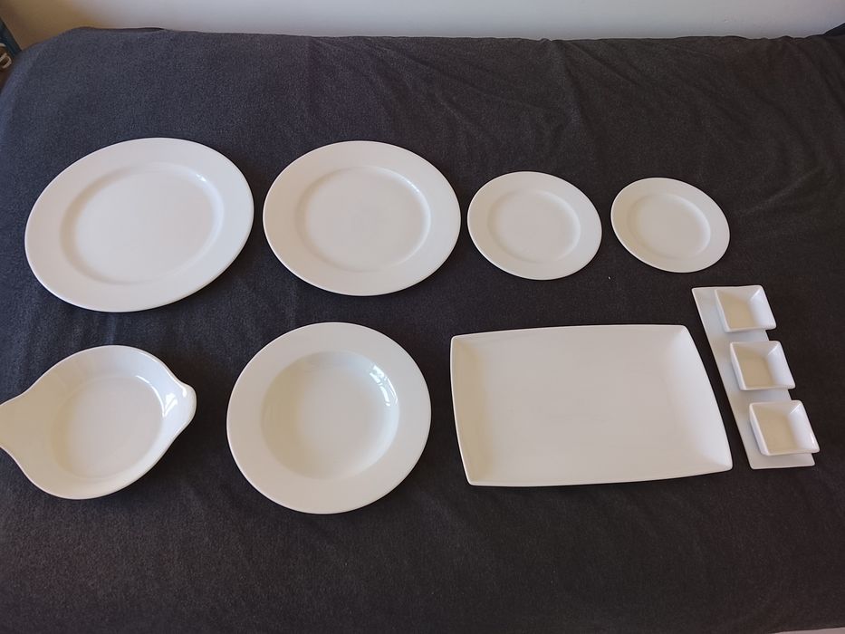 Loiças de porcelana  1,50 € cada .tenho quanidade no estok.