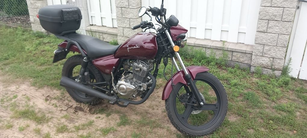 Sprzedam motor Junak 121 poj.125