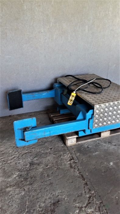 Chwytak, ścisk, nakładka do wózka widłowego.