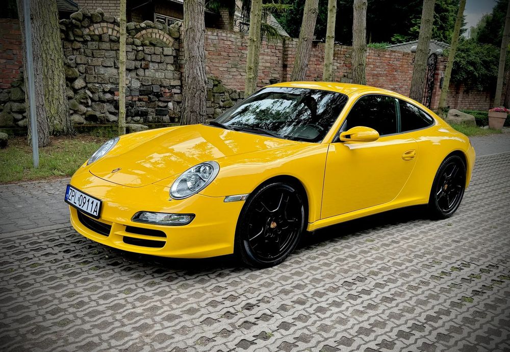 Porsche 911 Porsche 911 (997) Carrera 4 – 2006 – 44 000 km – Speed Yellow / Cacao