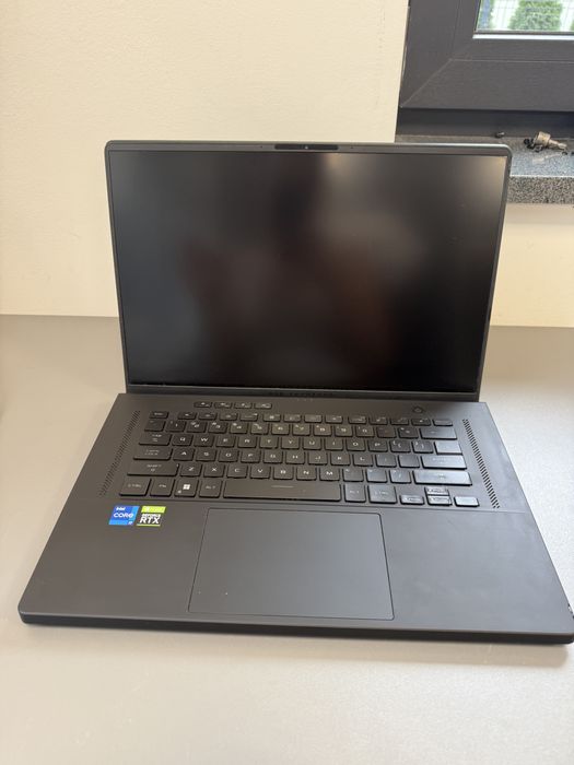 ASUS ROG Zephyrus gaming M16 i7-12700H 16GB 512 Win11 RTX3060 FV
