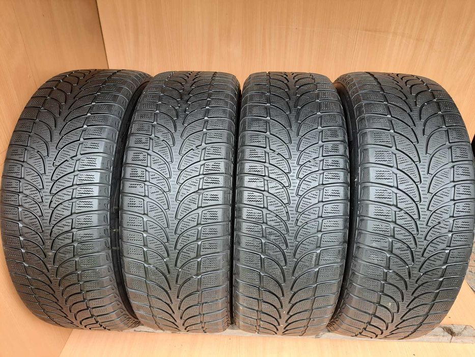 komplet Bridgestone Blizzak LM-80 EVO 235/60 R18 103H M0