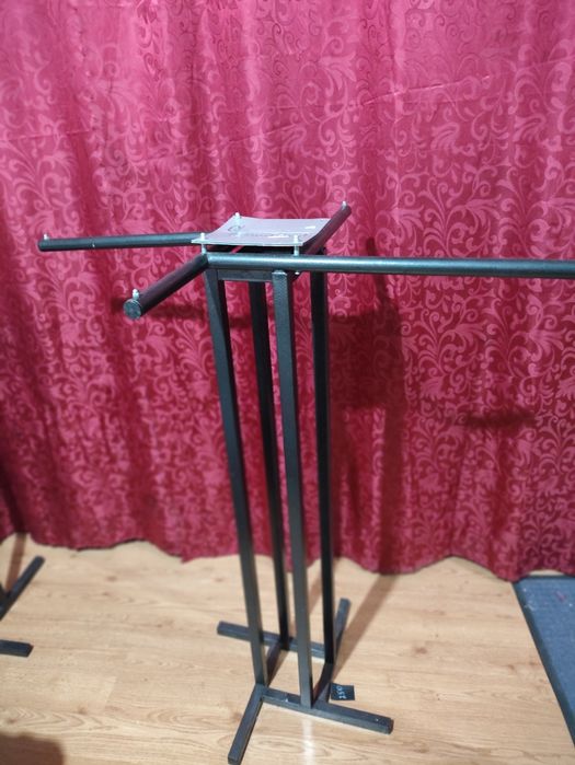 Продам вешалку- осьминог