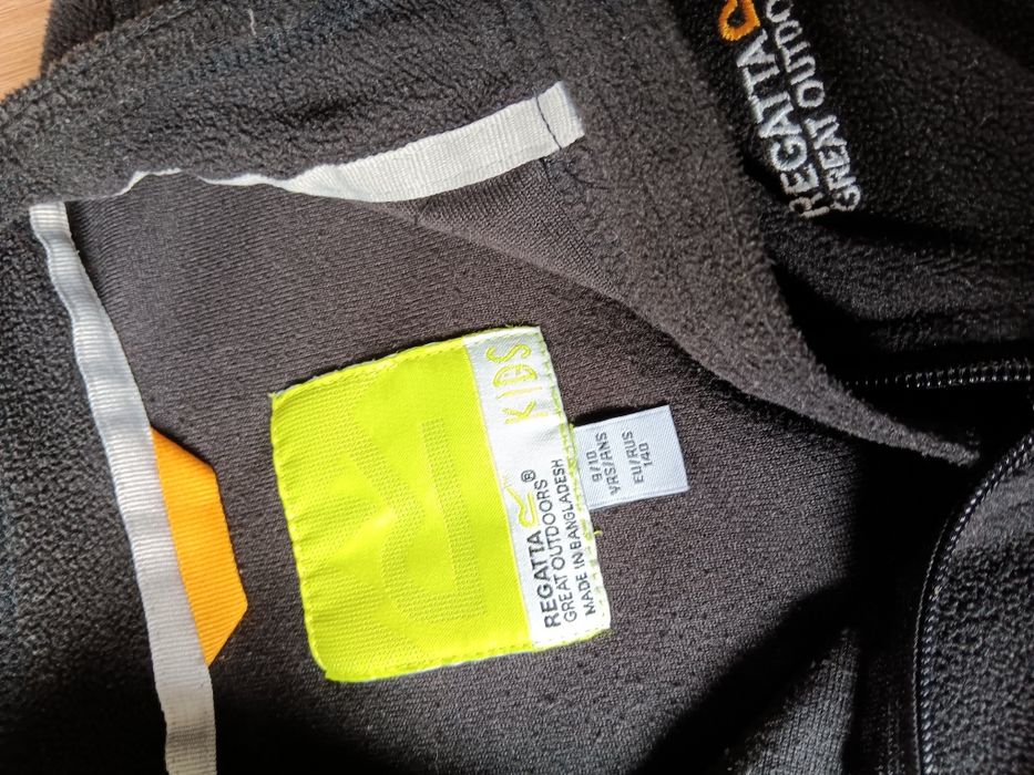 Paka dla chłopaka, polar cienki, bluza,  narty, sanki, rozm.140 2 sztu