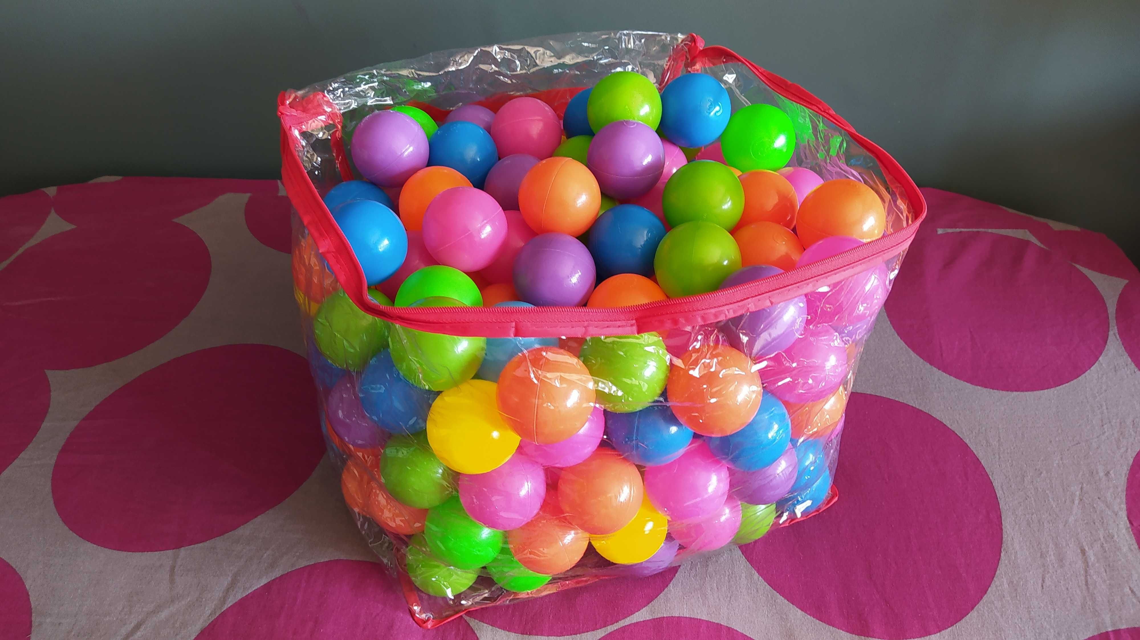 300 bolas coloridas de plástico macio
