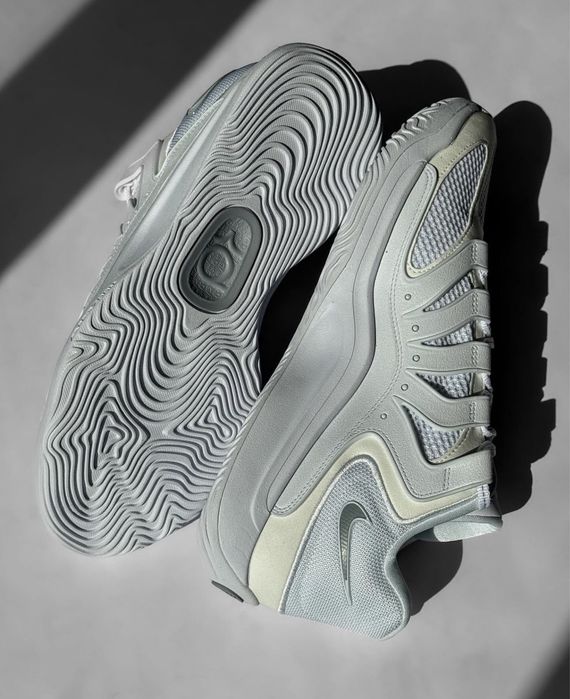 Кросівки Nike KD 18 Розмір US13 | 47,5 | 31cm