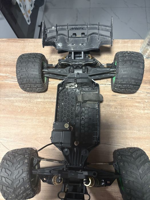 Maverick Quantum Flux RC Car