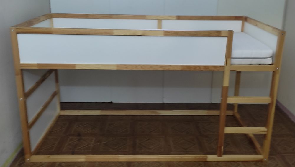 Łóżko KURA IKEA 90x200 cm.Z Materacem IKEA MALFORS(Średnio-Twardy).