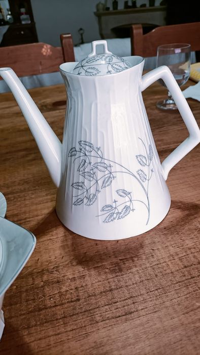 Fabuloso serviço de chá  Art deco  Vista alegre