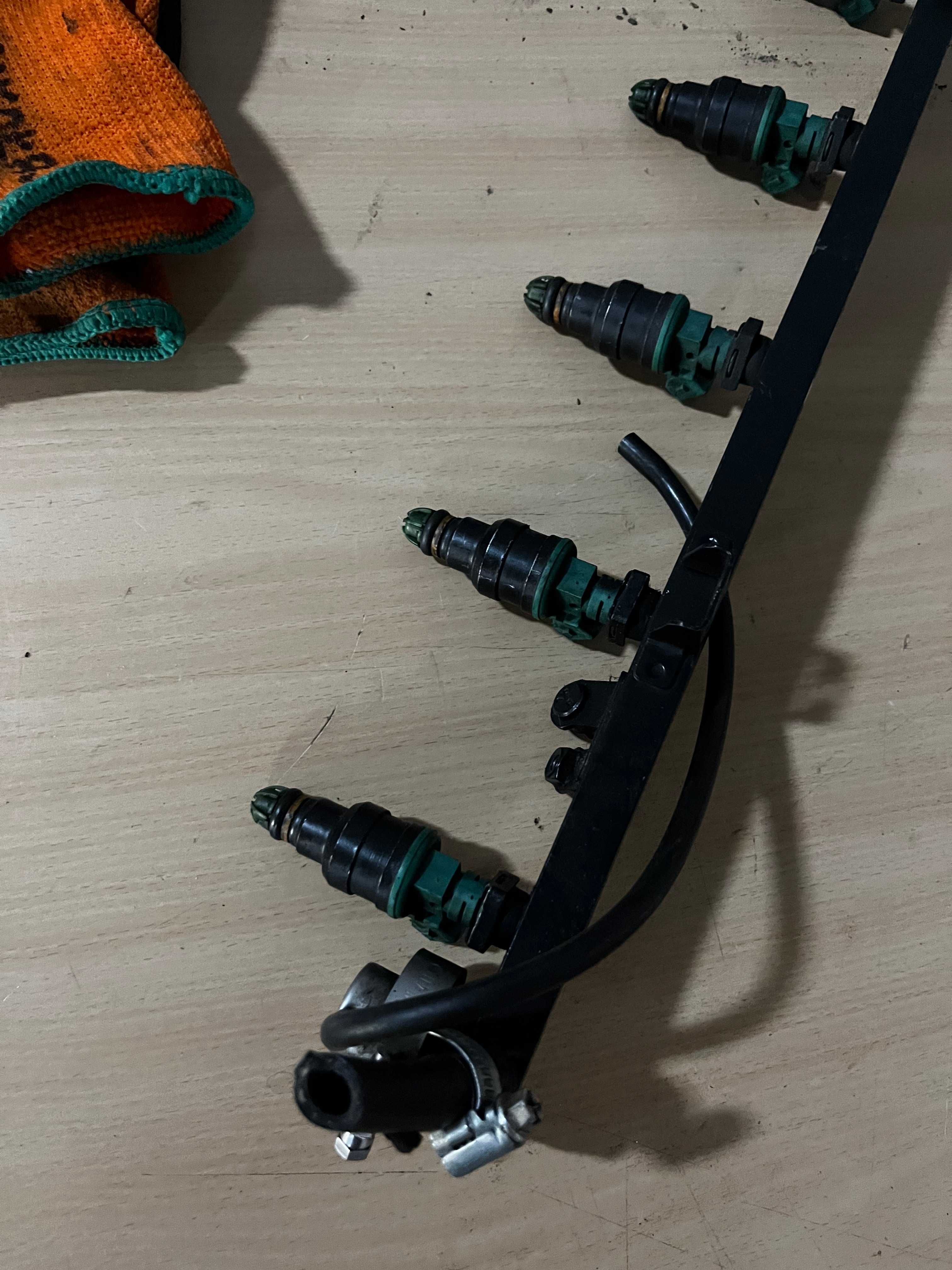 wtryski wtryskiwacze paliwa BMW E34 E36 M50B25 325i 525i komplet