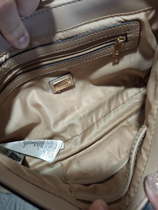 Mala Guess ombro e tiracolo