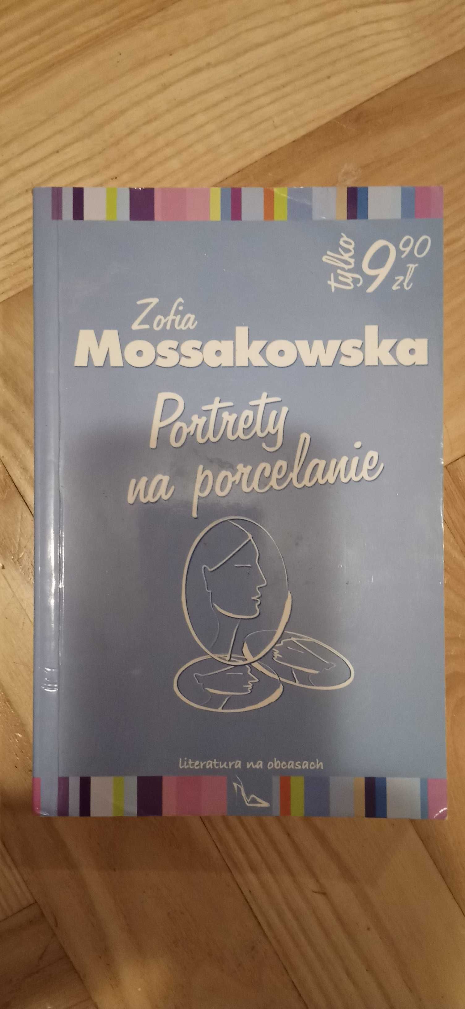 Portret na porcelanie. Mossakowska Zofia