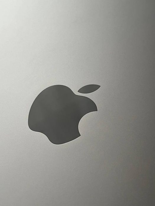 Планшет iPad (8th Generation) Wi-Fi