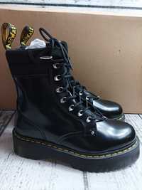 Glany wysokie dr. Martens r. 42 (K595)